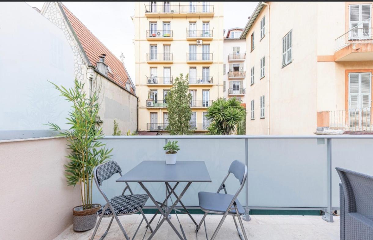 Studio Cozy Avec Terrasse N12 Nice Exteriör bild
